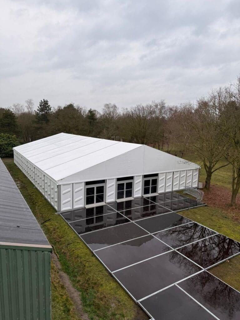 1523Latin Weekender Manders Verhuur